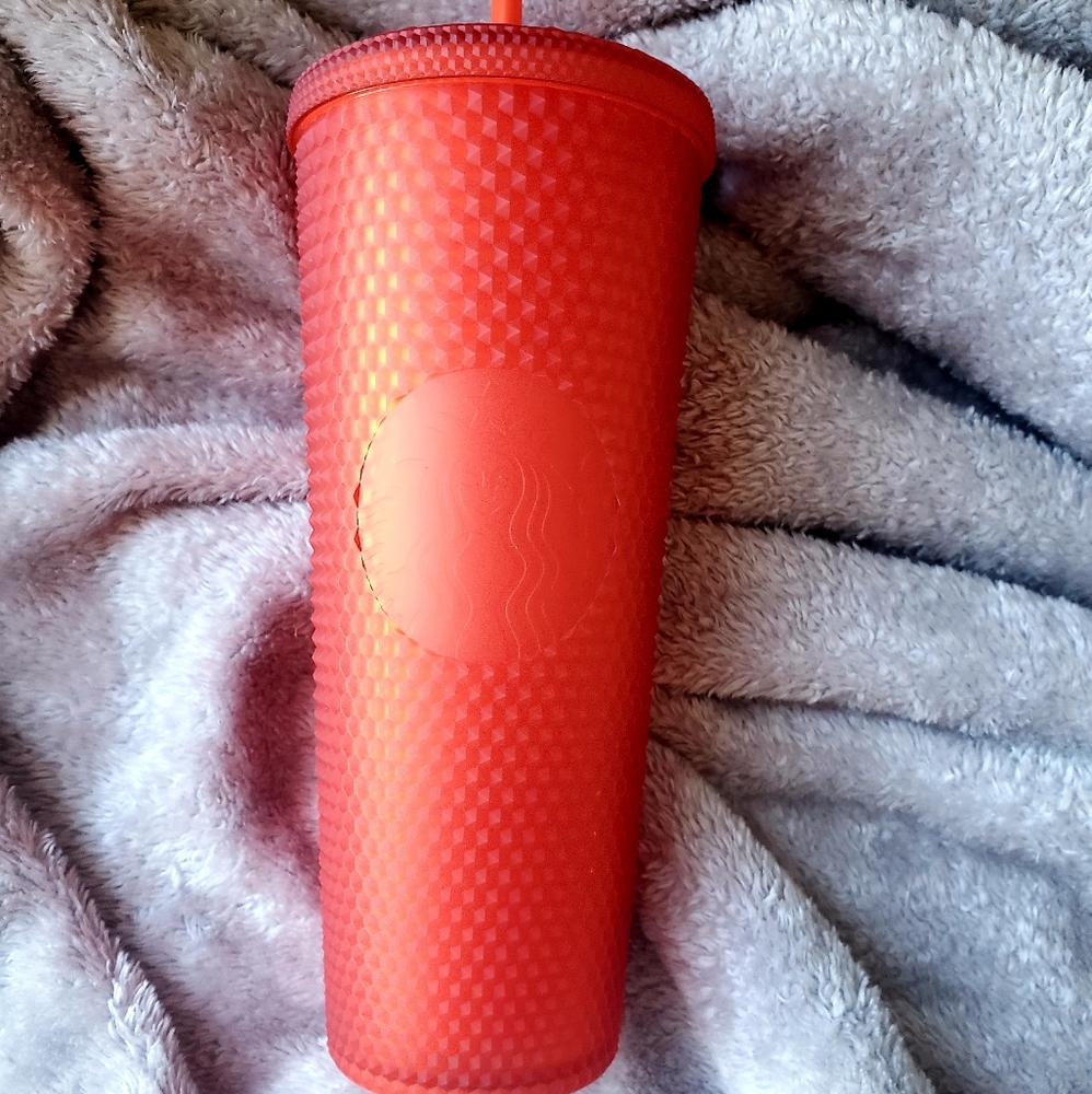 🔥❤ Red Studded Starbucks Cup 2020 Release